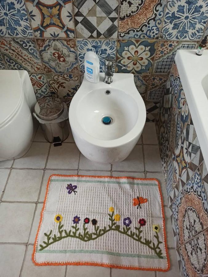 Hotel La Casa Dei Sogni Agira Esterno foto